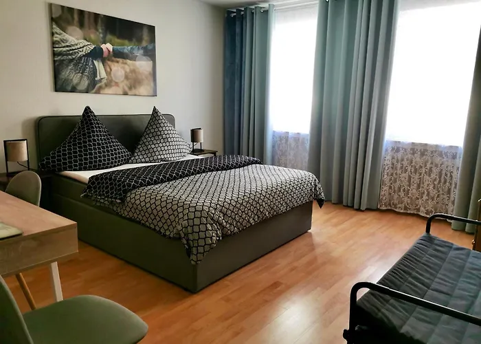 Han/Misafirhane Restaurant Luna